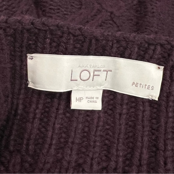 LOFT Sweater - Picture 5 of 6